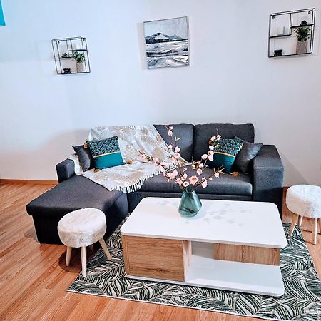 Spacieux Et Charmant Appartement De 47 M2 Шарлевиль-Мезьер Экстерьер фото